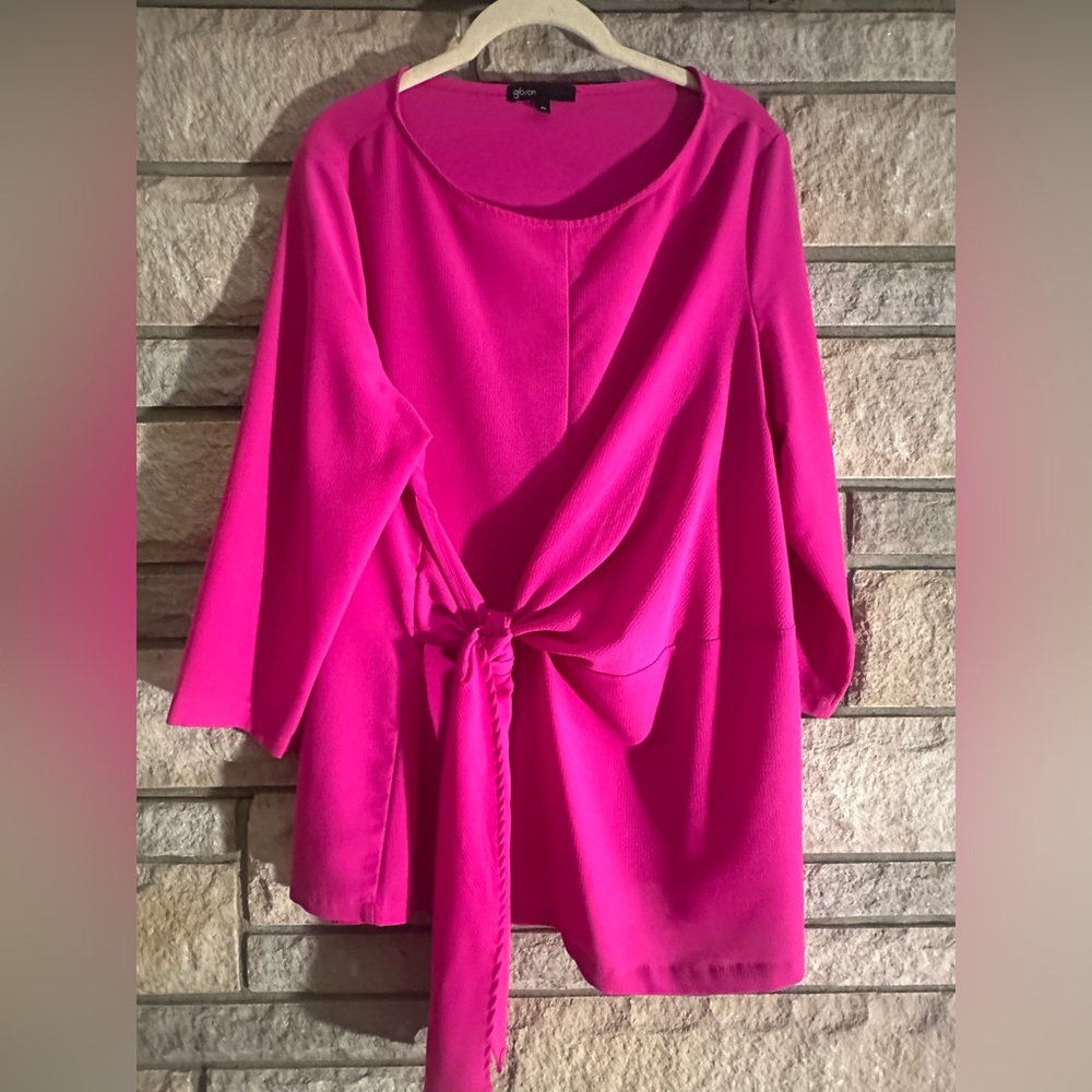 Gibson Tie-Front Tunic in Vibrant Fuchsia